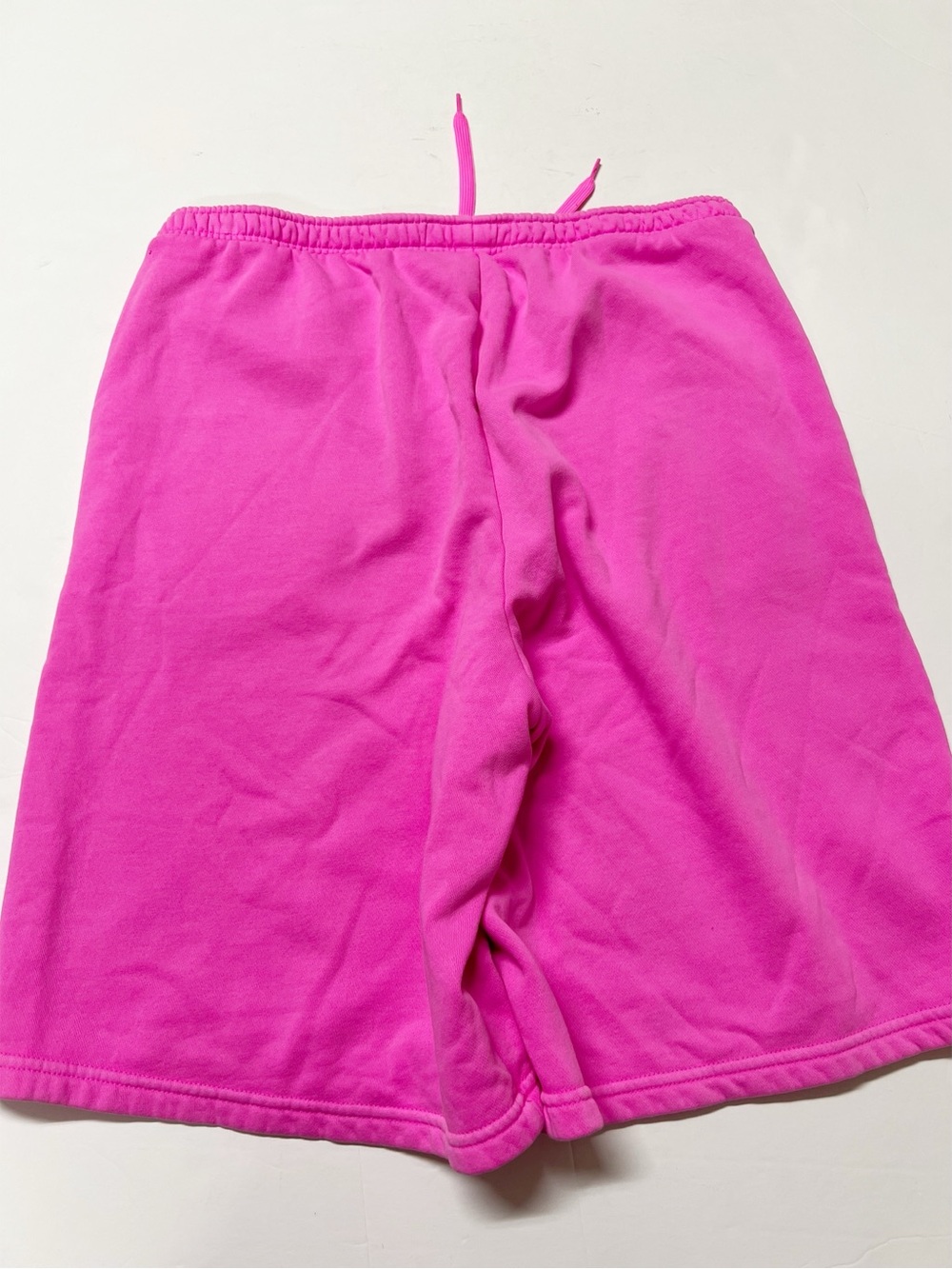 GAP Womens Standout Pink Lilo and Stitch Athletic Drawstring Shorts Size M Tall - Picture 2 of 9